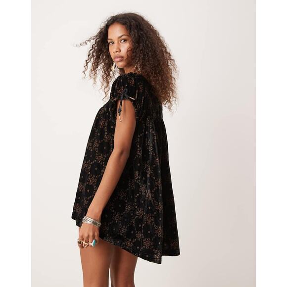 Free People Dresses & Skirts - Free People We the Free Summer Camp Velvet Tunic Dress Size XL Black Floral New